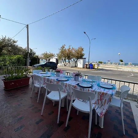 Tatil Evi The House Of Friends Costa Dei Trabocchi Torino di Sangro