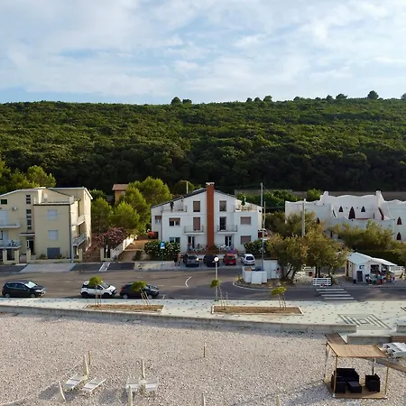 度假居 The House Of Friends *